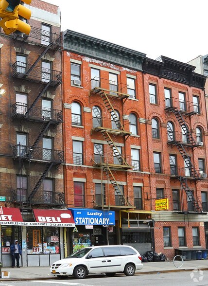 2913 Frederick Douglass Blvd, New York, NY à louer - Photo principale - Image 1 de 2