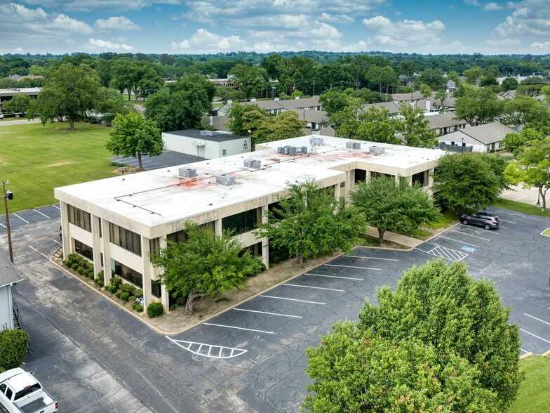 515 W Southwest Loop 323, Tyler, TX for lease - Building Photo - Image 2 of 15