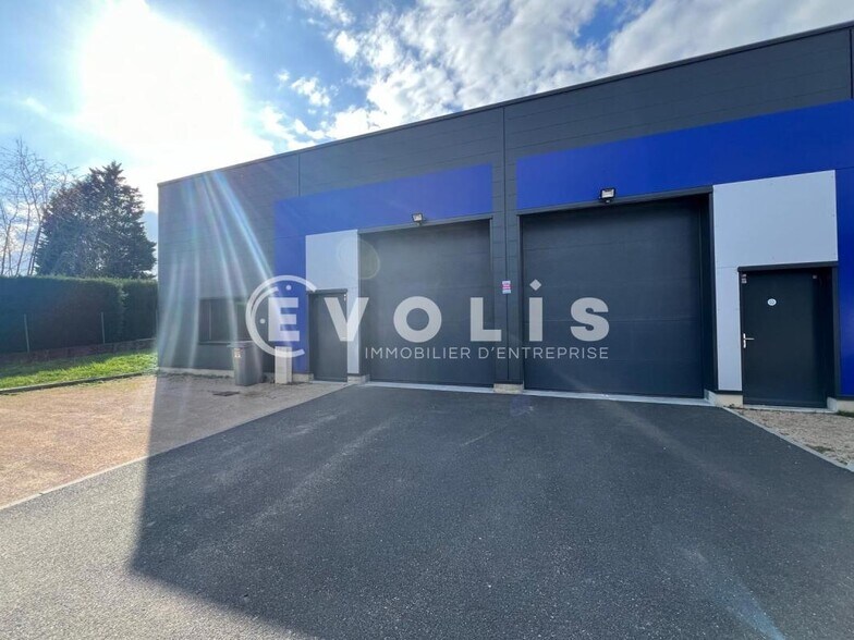 91 Rue Des Vergers, Pommiers for lease - Building Photo - Image 1 of 5