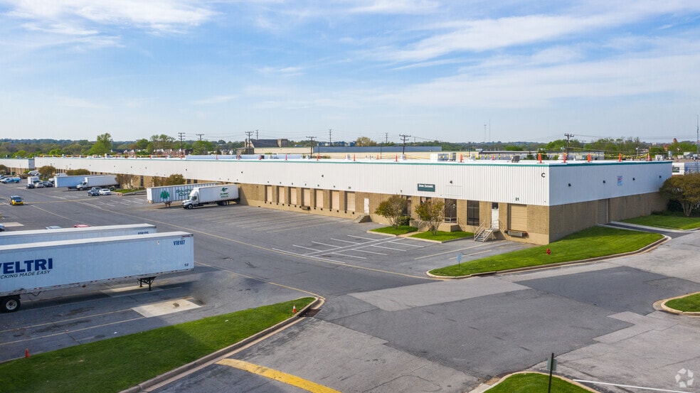 1101-1133 Wilso Dr, Baltimore, MD for lease - Building Photo - Image 3 of 5