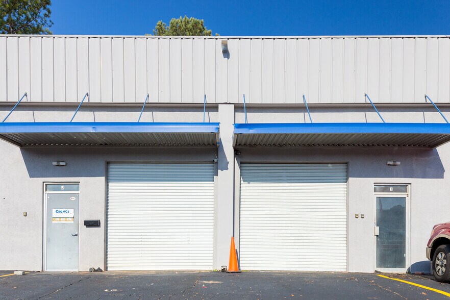 6899 Peachtree Industrial Blvd, Norcross, GA à louer - Photo du bâtiment - Image 3 de 10