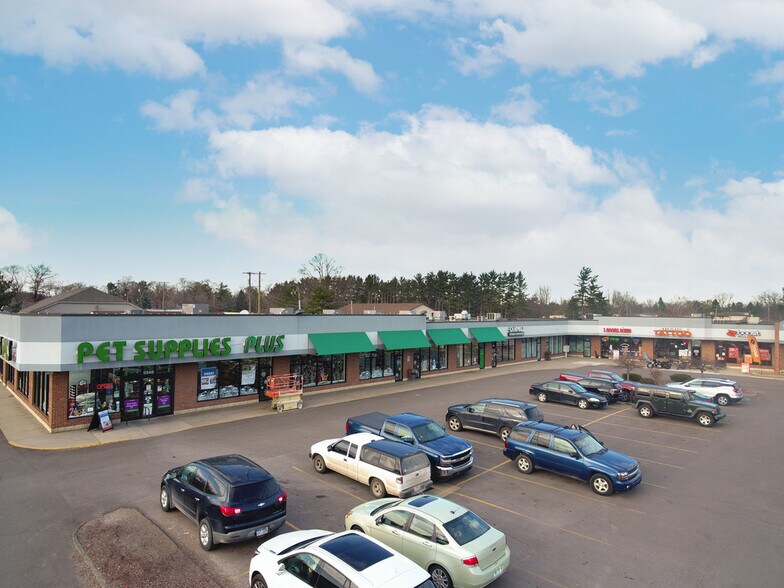 5300-5360 Dixie Hwy, Waterford, MI à louer - Photo du bâtiment - Image 3 de 6