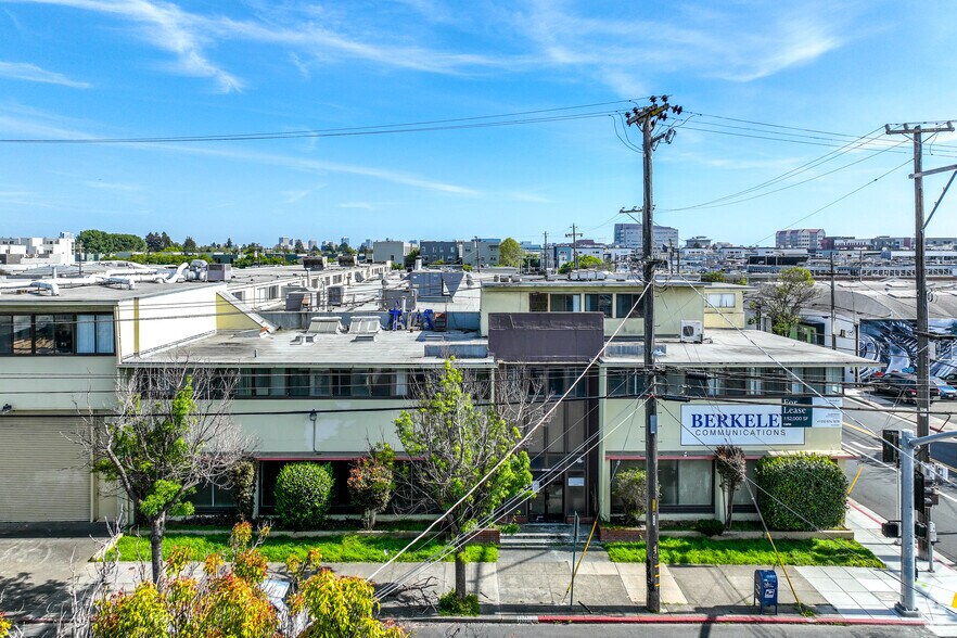 1321 67th St, Emeryville, CA à louer - Photo du bâtiment - Image 2 de 8