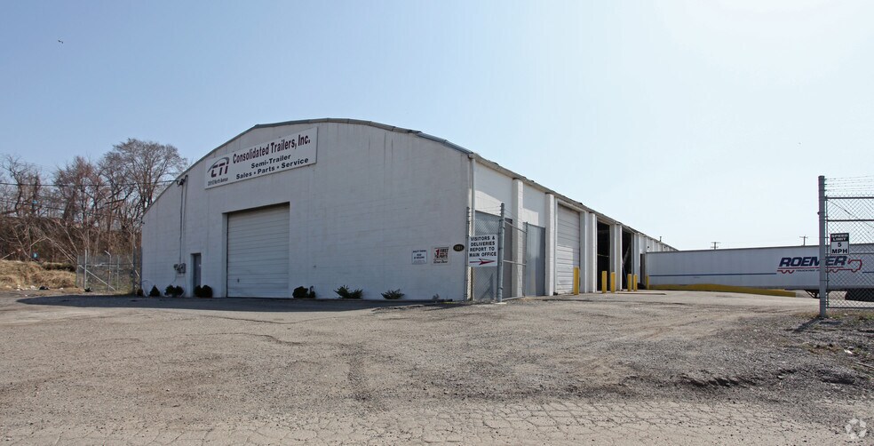 3511 E North Ave, Baltimore, MD à louer - Photo principale - Image 1 de 3