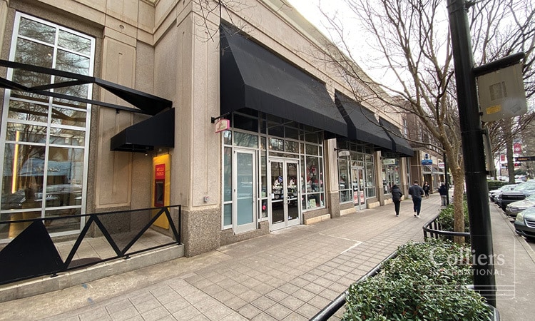17-21 S Main St, Greenville, SC à louer - Photo du bâtiment - Image 2 de 4