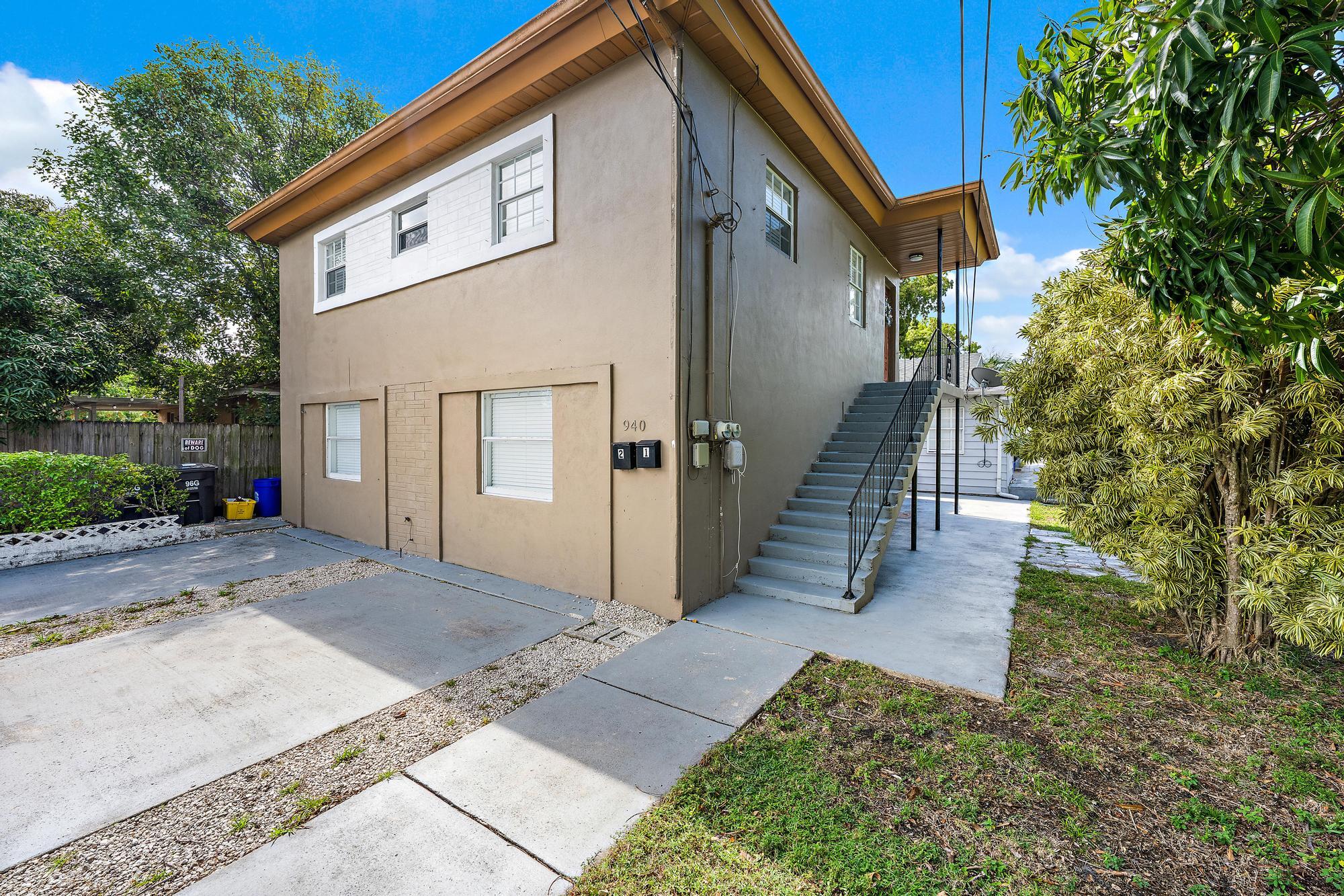 940 Charles St, West Palm Beach, FL à vendre Photo principale- Image 1 de 28