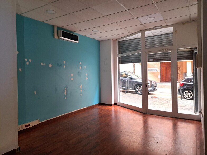 Office/Retail in Martorell, Barcelona for lease - Interior Photo - Image 2 of 5