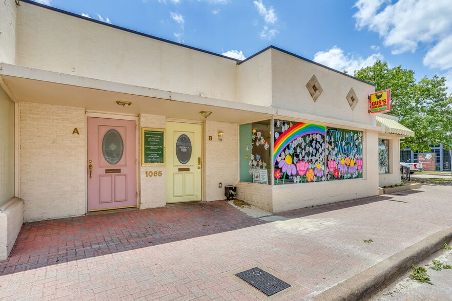 1065 W Magnolia Ave, Fort Worth, TX à vendre - Photo du bâtiment - Image 3 de 13