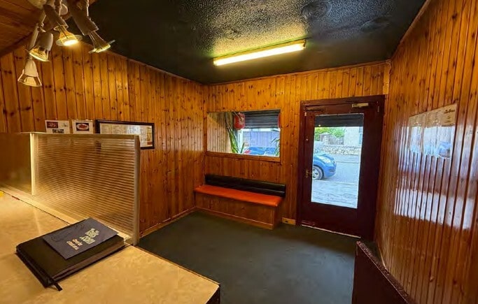 8 Main Street, Slamannan for sale - Interior Photo - Image 3 of 6