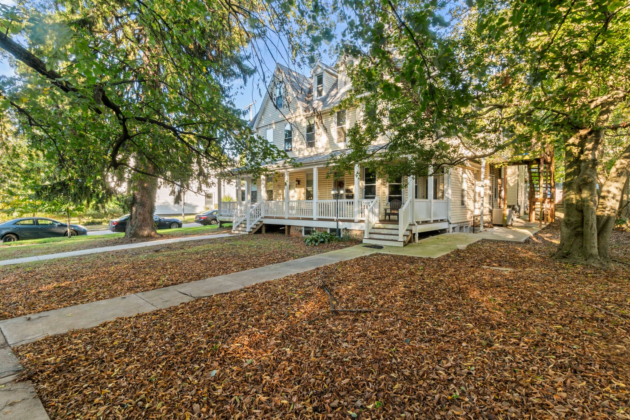 5009 Roland Ave, Baltimore, MD à vendre Photo principale- Image 1 de 32