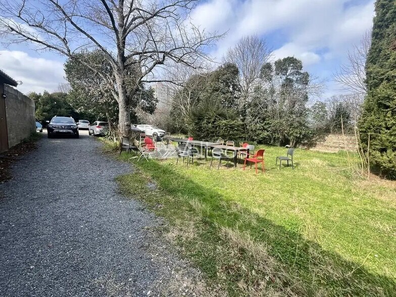 229 Route De Seysses, Toulouse à louer - Photo du bâtiment - Image 2 de 10
