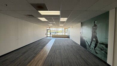 1600 Algonquin Rd, Hoffman Estates, IL for lease Interior Photo- Image 2 of 11
