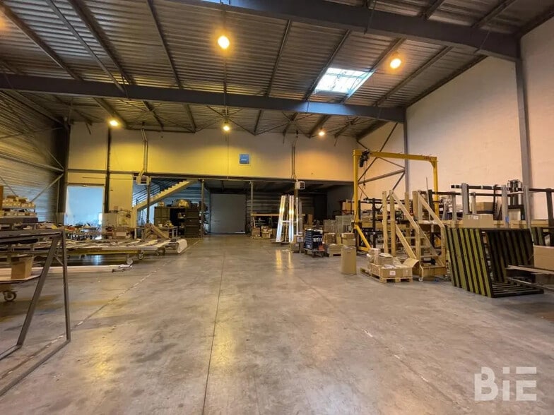 Flex dans SAINT-JEAN-D'ILLAC à louer - Photo intérieure - Image 3 de 5