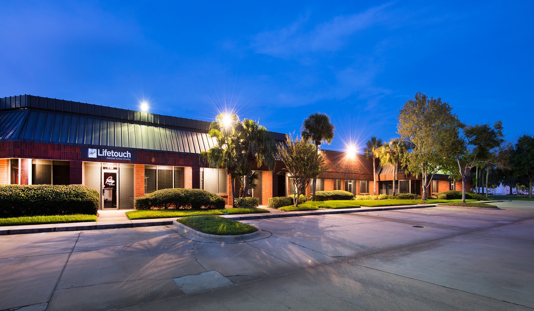 6220 Hazeltine National Dr, Orlando, FL à louer Photo principale- Image 1 de 9