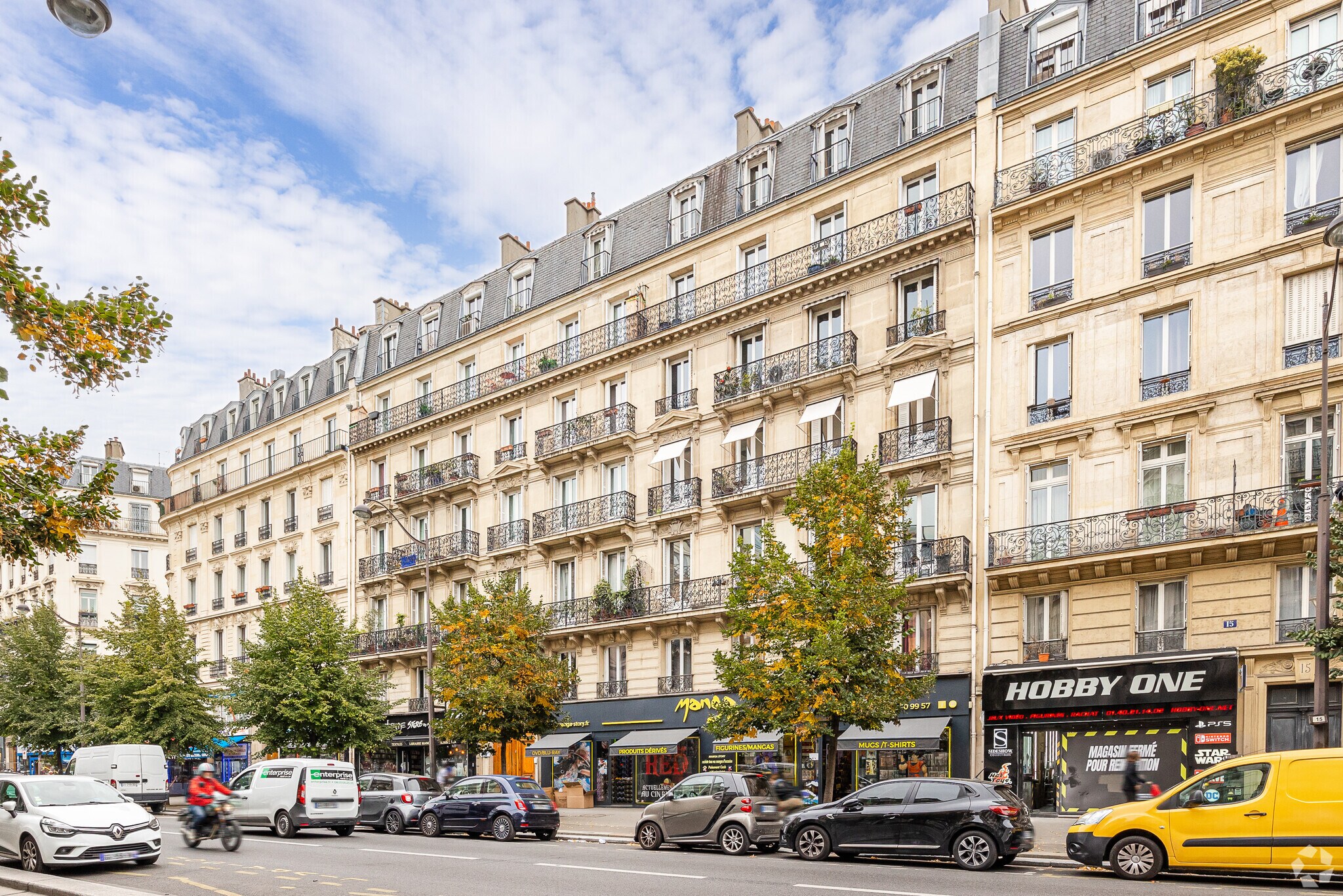Bureau/Commerce de détail dans Paris à louer Photo principale- Image 1 de 4