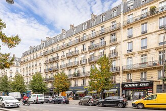 Plus de détails pour Bureau/Commerce de détail à louer