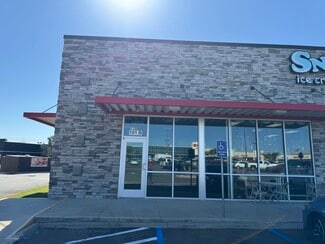 Plus de détails pour 7709 McPherson Rd, Laredo, TX - Commerce de détail à louer