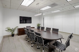 835 Wilshire Blvd, Los Angeles, CA for lease Interior Photo- Image 2 of 4
