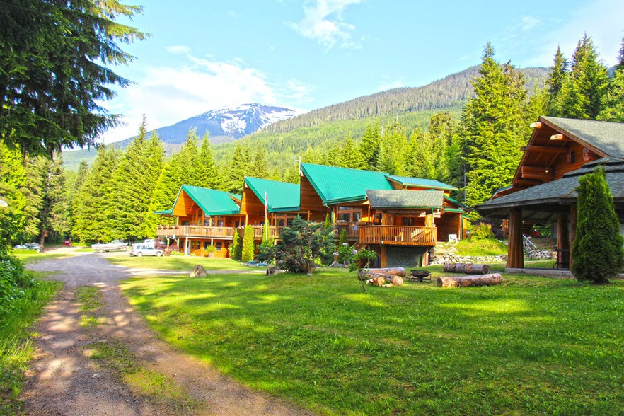 13594 16 Hwy, Terrace, BC à vendre - Photo principale - Image 1 de 1