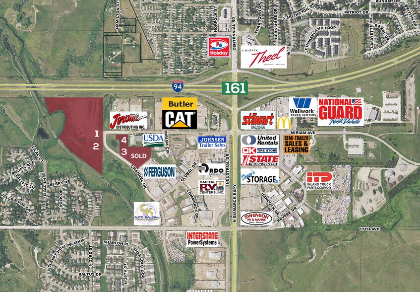 Channel Dr & Miriam Ave portefeuille de 2 propriétés à vendre sur LoopNet.ca - Photo du bâtiment - Image 2 de 3
