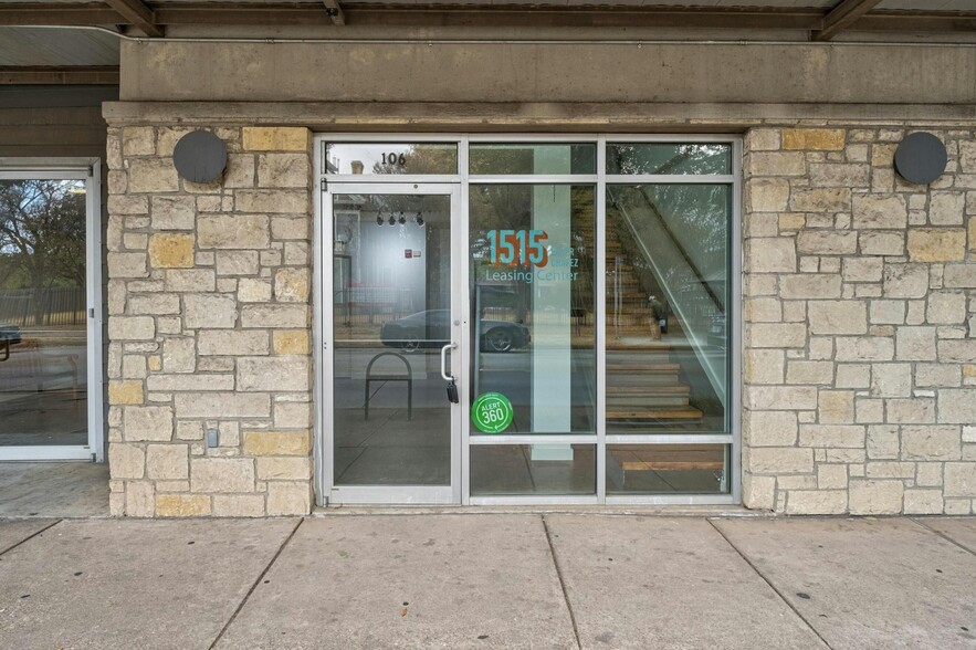 1601 E Cesar Chavez St, Austin, TX for lease - Building Photo - Image 3 of 12