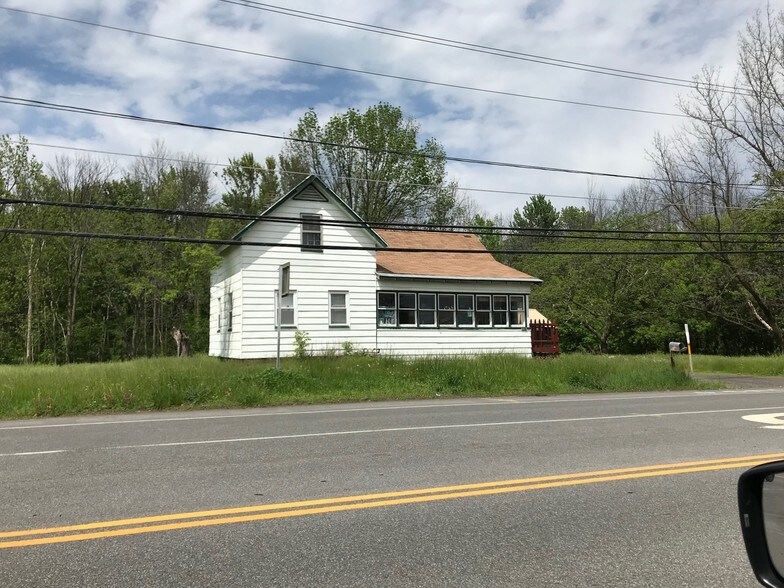 6017 State Route 31, Cicero, NY à vendre - Photo du bâtiment - Image 2 de 6