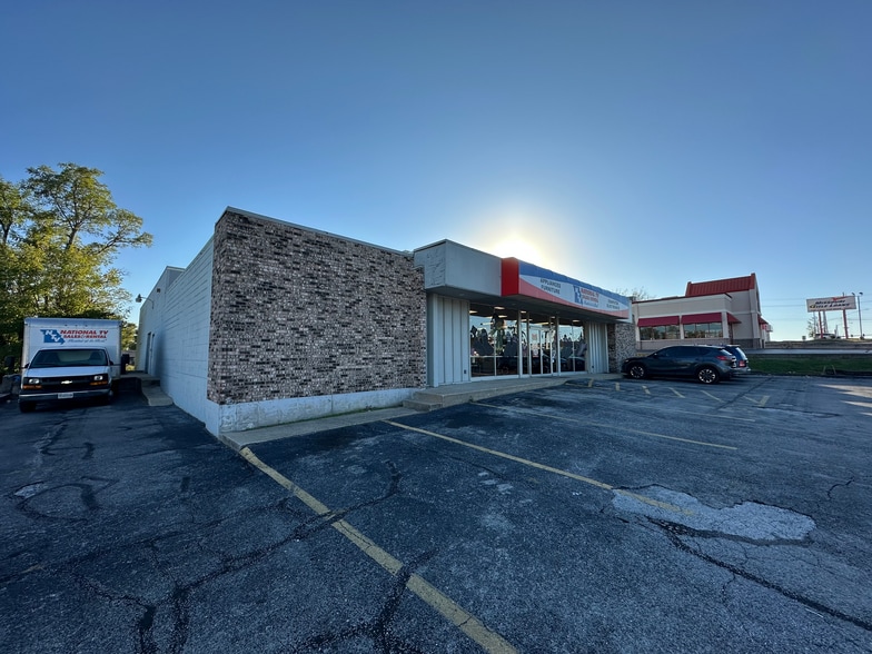1406 W Kearney St, Springfield, MO for sale - Building Photo - Image 2 of 5