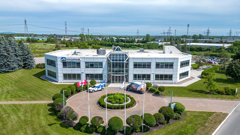 1250 Rue Marie-Victorin, St-Bruno-de-Montarville, QC à vendre - Photo du bâtiment - Image 1 de 25