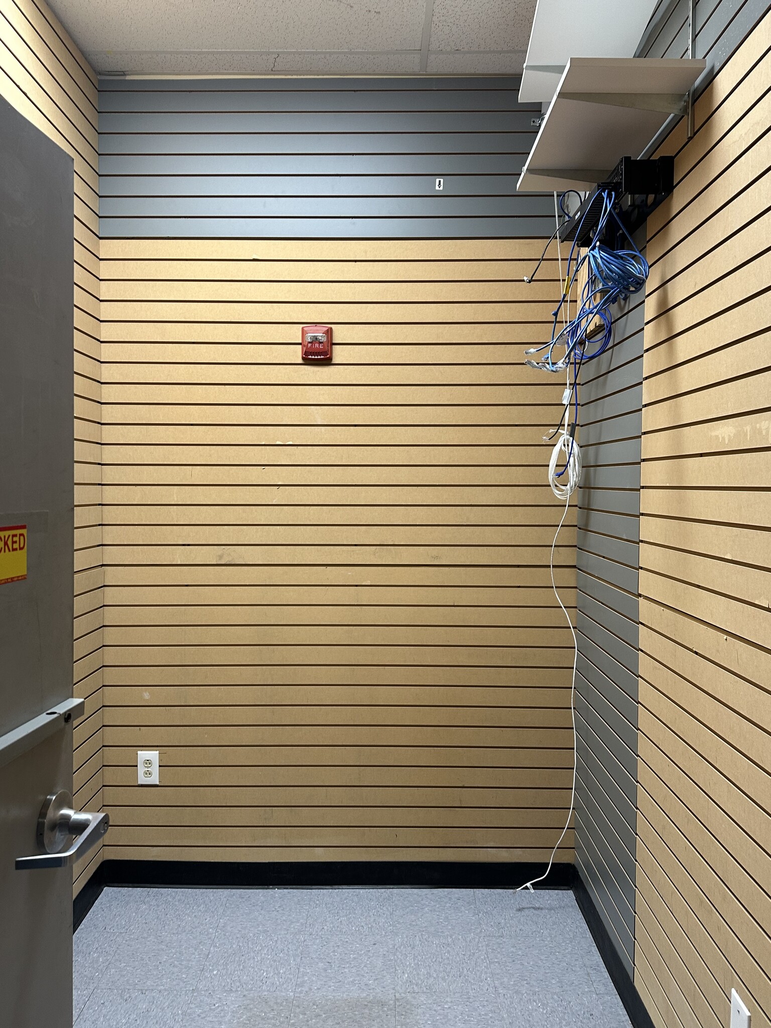 1600-1636 Palmetto Grande Dr, Mount Pleasant, SC for lease Interior Photo- Image 1 of 8