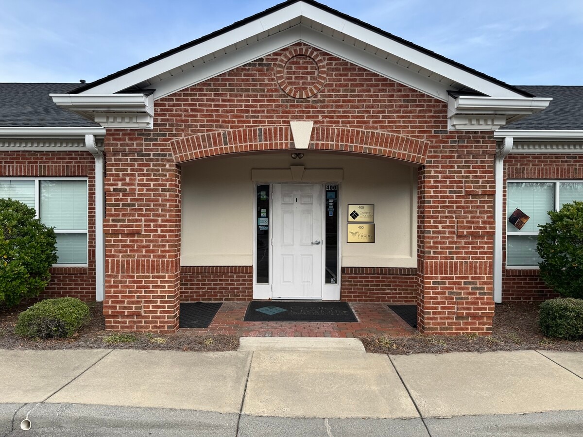 10965 Winds Crossing Dr, Charlotte, NC 28273 - Unit 400 -  - Interior Photo - Image 2 of 12