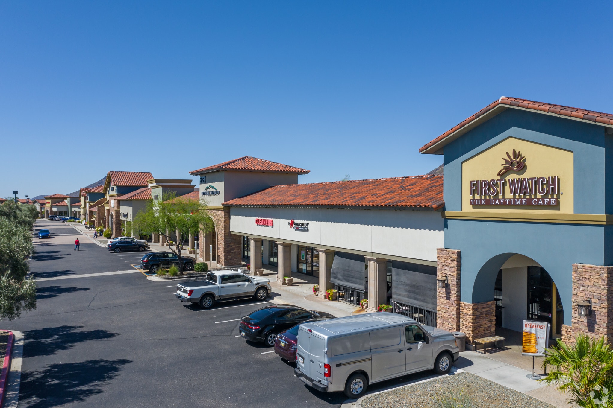 3780-3890 W Happy Valley Rd, Glendale, AZ for lease Primary Photo- Image 1 of 6