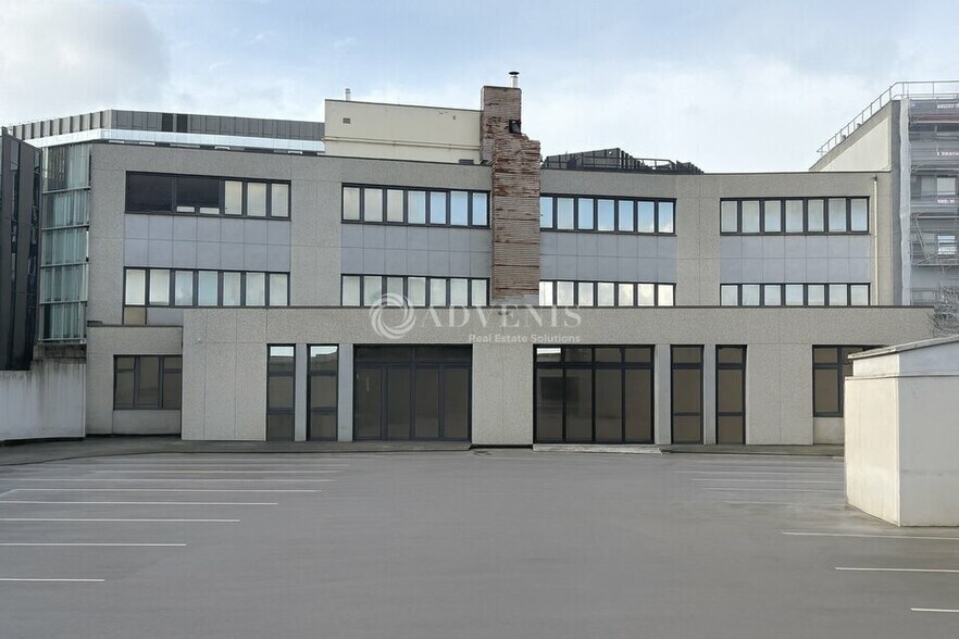 Flex dans Arcueil à louer - Photo du bâtiment - Image 2 de 5