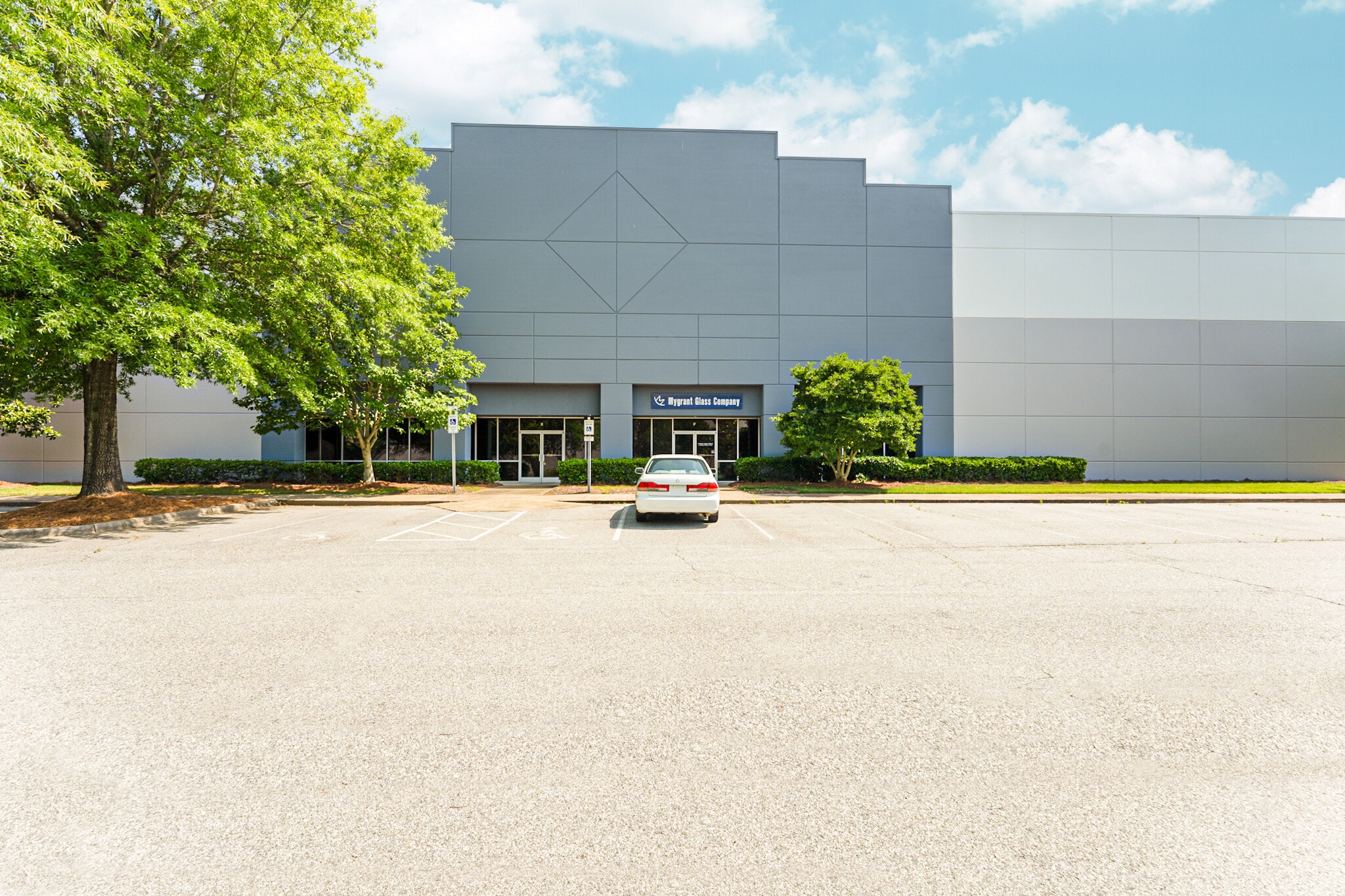 657 Brigham Rd, Greensboro, NC for lease Interior Photo- Image 1 of 7