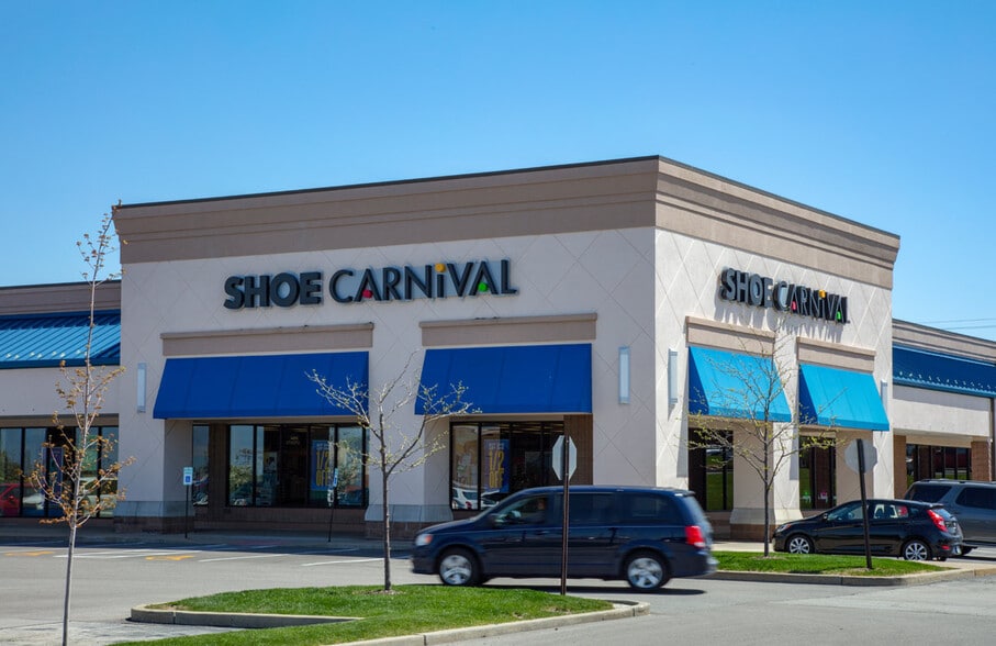 3839-3865 Mexico Rd, Saint Charles, MO for lease - Building Photo - Image 2 of 9