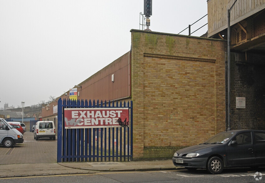 Bellenden Rd, London for lease - Building Photo - Image 3 of 7