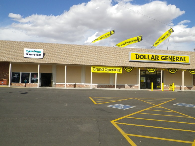 245 W 2nd St, Wray, CO for lease - Primary Photo - Image 1 of 1