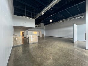 3000 SW 89th St, Oklahoma City, OK for lease Building Photo- Image 2 of 10