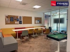 851 Avenue Jean Dalmas, Aix-en-Provence for lease Interior Photo- Image 1 of 4