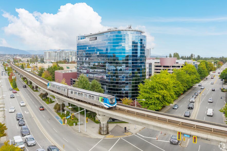 8181 Cambie Rd, Richmond, BC à louer - Photo du bâtiment - Image 1 de 9