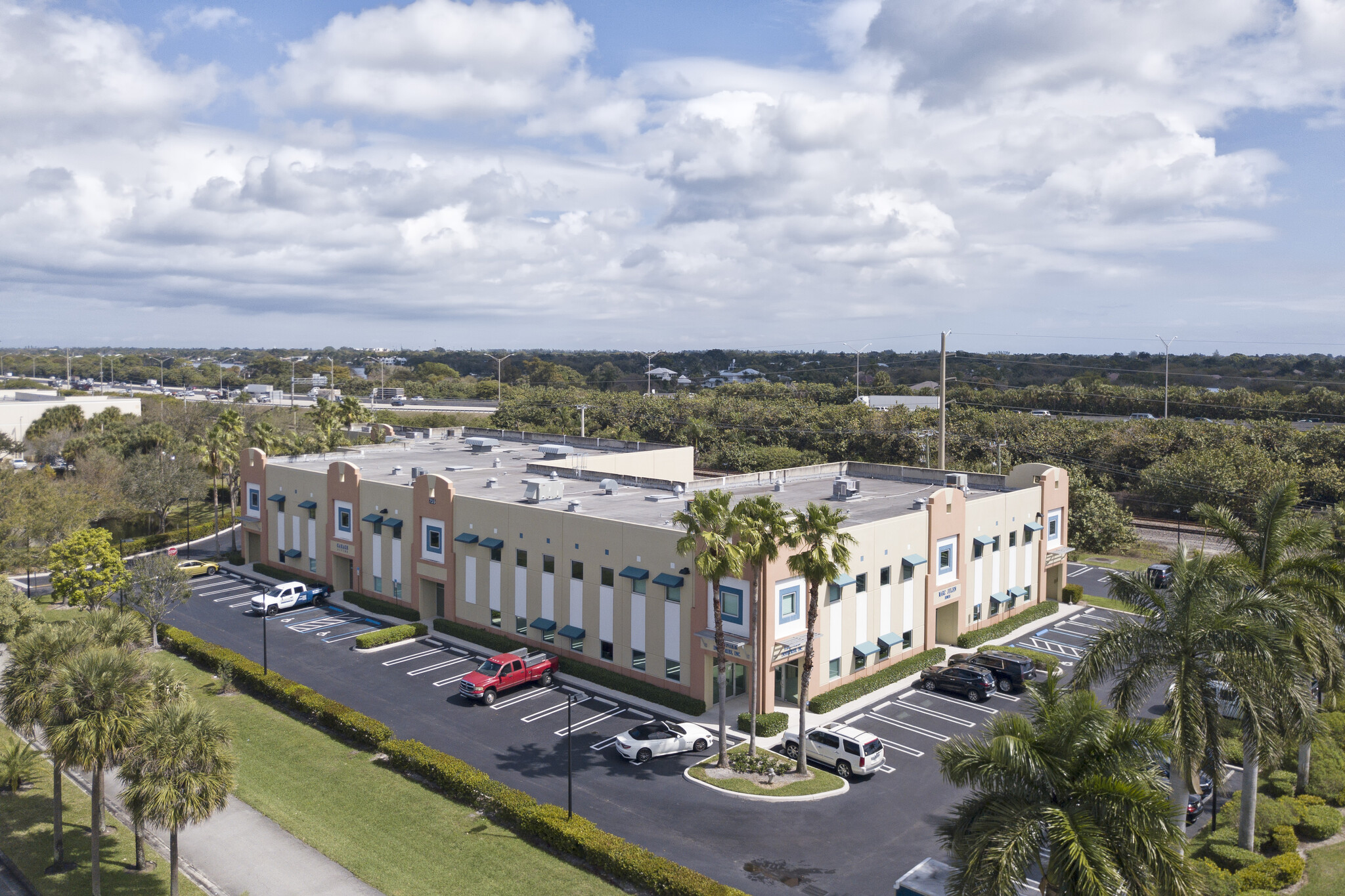 755 NW 17th Ave, Delray Beach, FL à vendre Photo du bâtiment- Image 1 de 1