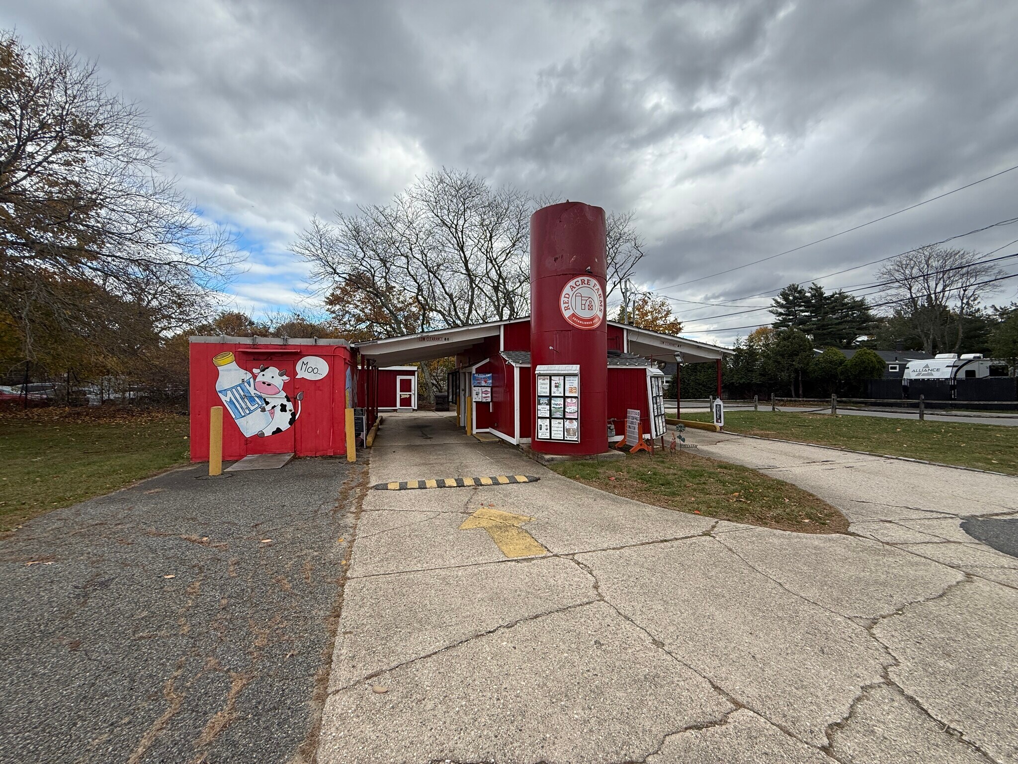 295 Lake Ave, Saint James, NY à louer Photo du bâtiment- Image 1 de 19