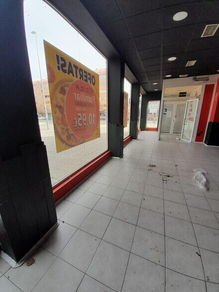 Avenida de Alemania, 48, Cáceres, Cáceres à louer - Photo du bâtiment - Image 2 de 47