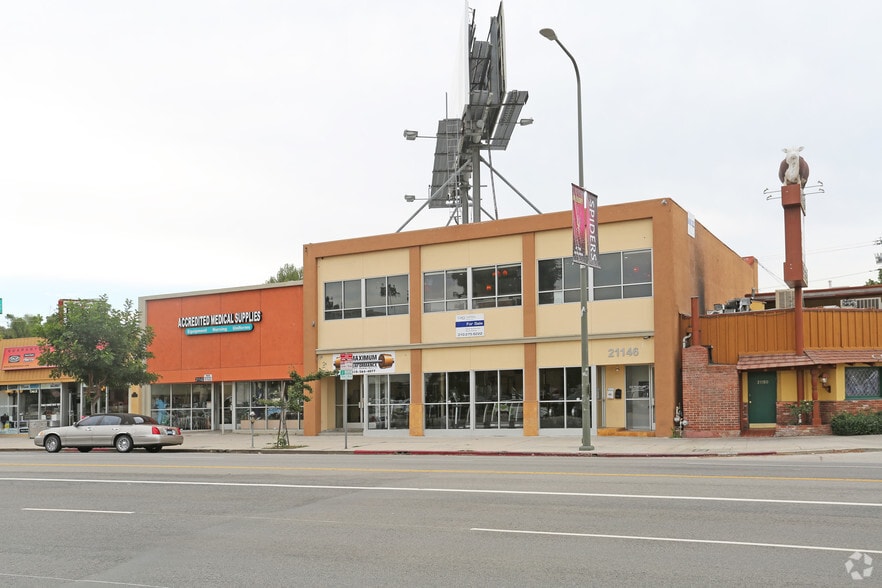 21144-21146 Ventura Blvd, Woodland Hills, CA for lease - Building Photo - Image 3 of 4