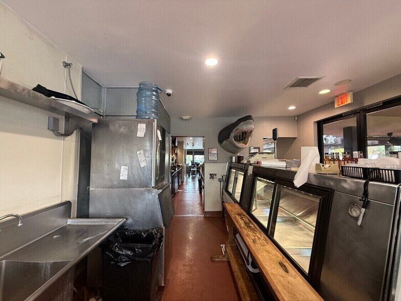 531 E Ojai Ave, Ojai, CA à vendre - Photo intérieure - Image 3 de 15