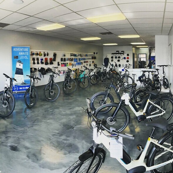 2662 W 8th St, Erie, PA à louer - Photo intérieure - Image 2 de 8