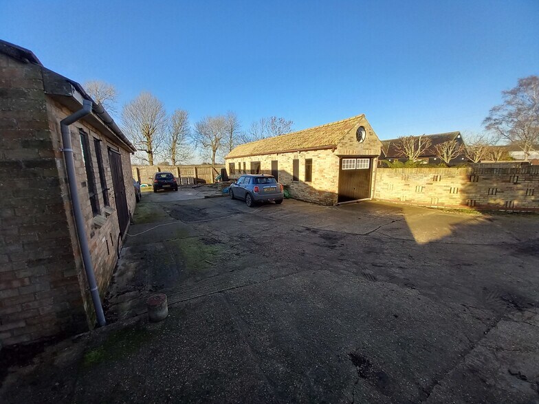 108 High St, Landbeach à louer - Photo du bâtiment - Image 2 de 2