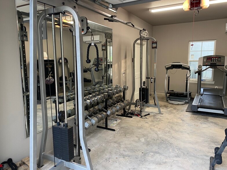 19430 Highway 80, Hulbert, OK for sale - Building Photo - Image 3 of 17