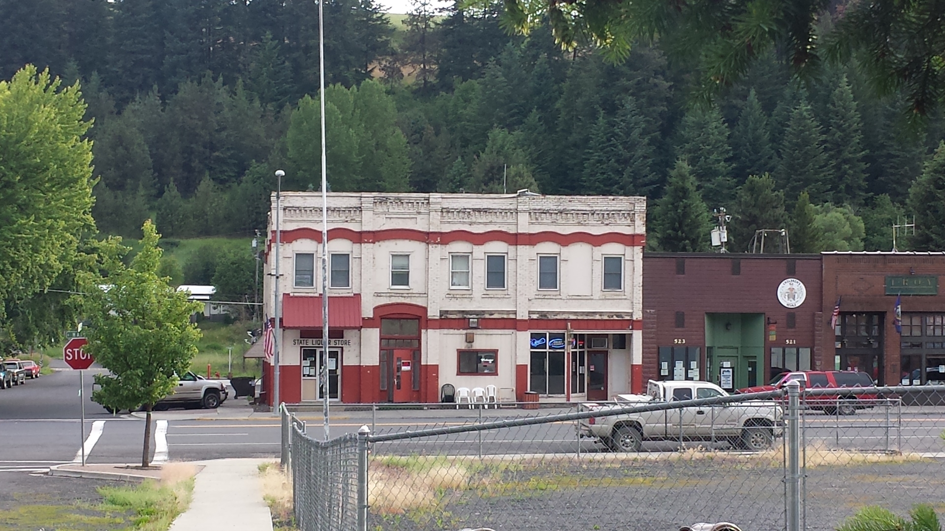 527 Main St, Troy, ID for sale Primary Photo- Image 1 of 1