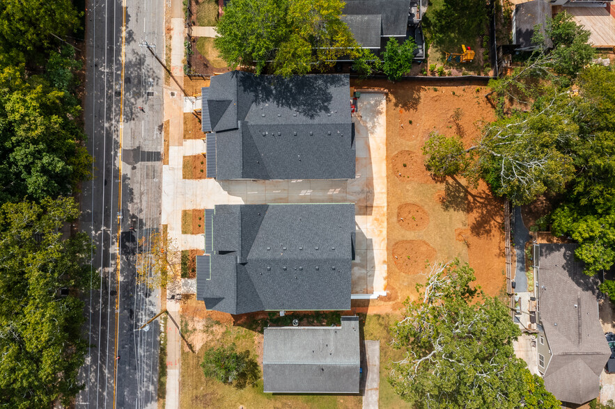 4 Unit Atlanta Townhome Project portfolio of 2 properties for sale on LoopNet.ca - Building Photo - Image 2 of 20