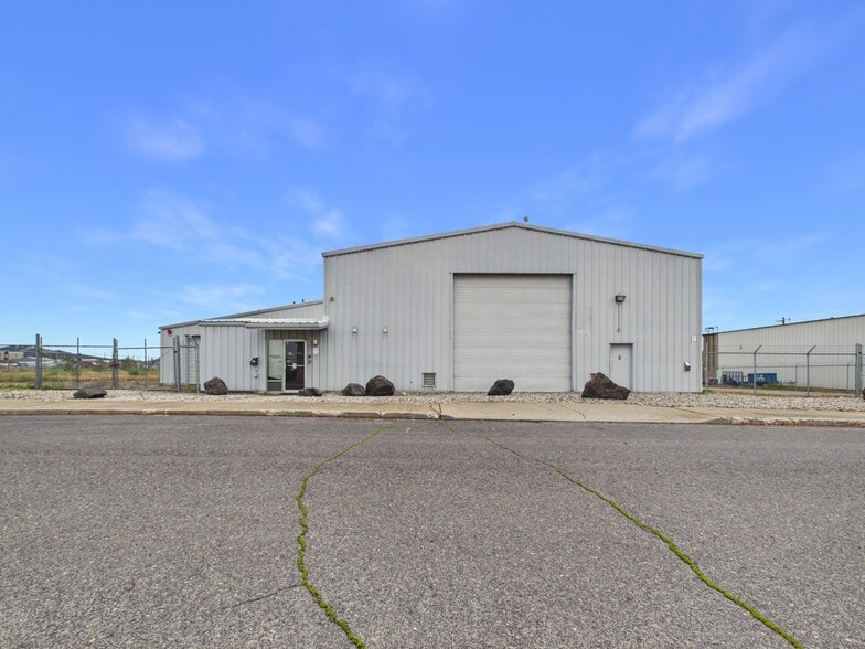 320 N Lee St, Spokane, WA for lease - Building Photo - Image 2 of 8